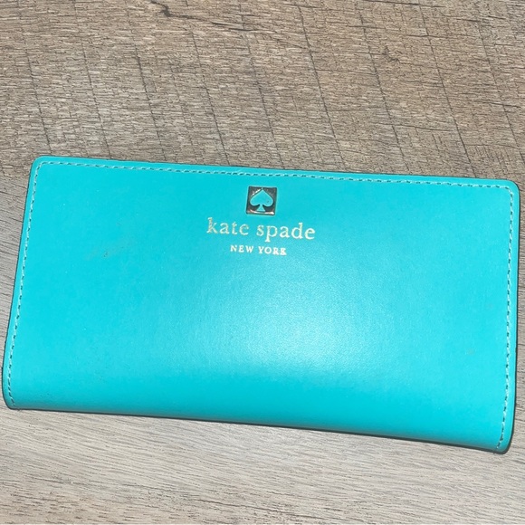 kate spade Handbags - EUC - Kate Spade Teal Wallet